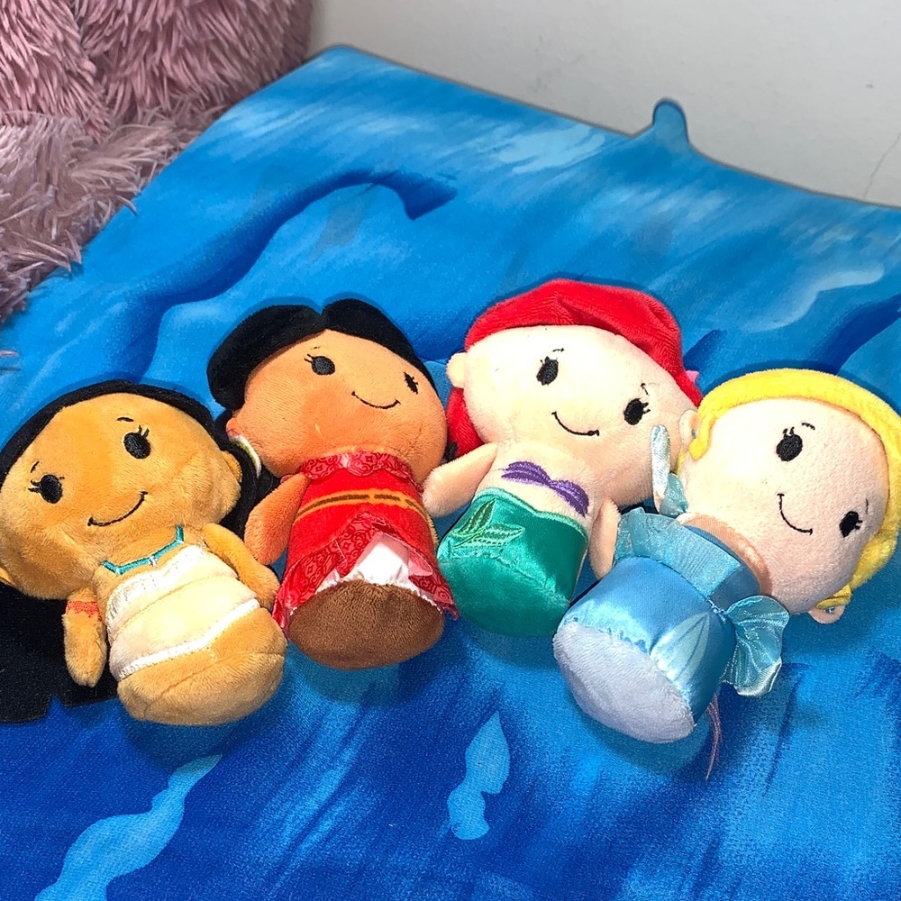 Hallmark Disney Princess Itty Bittys Princess Collection